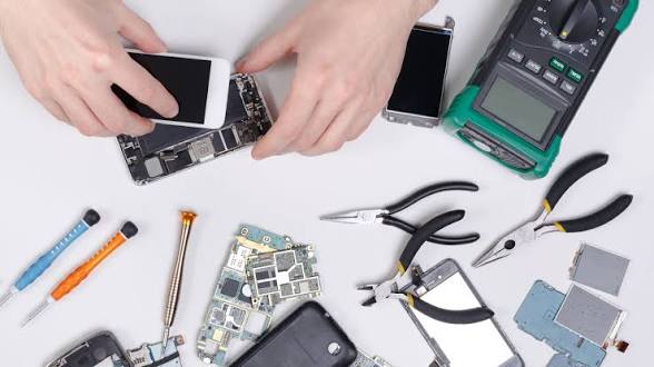 iPhone — Réparation de carte mère